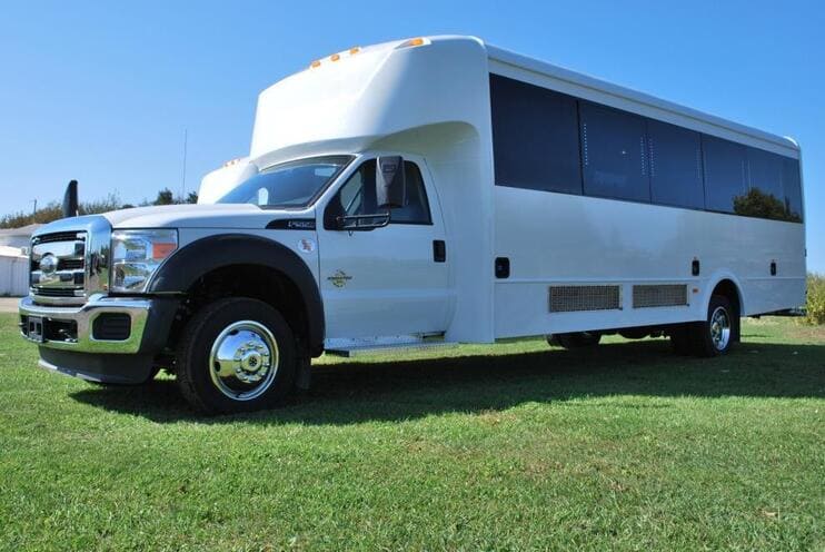 Henderson 15-35 Passenger Minibuses